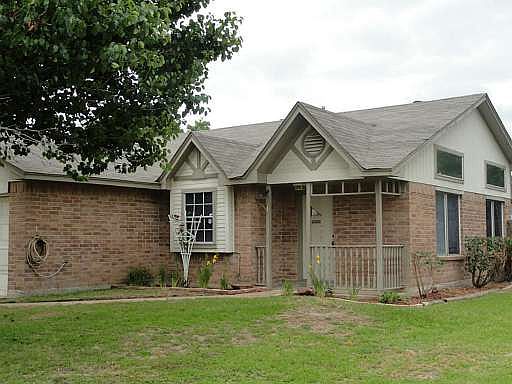 2nd image of 3122 Rocky Crest Dr