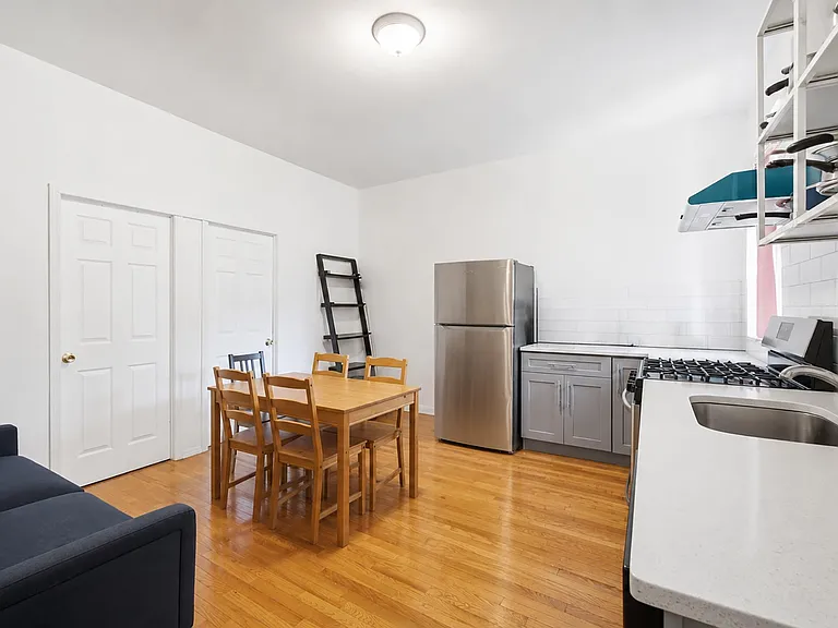 205 W 103rd St #6B — Photo 2