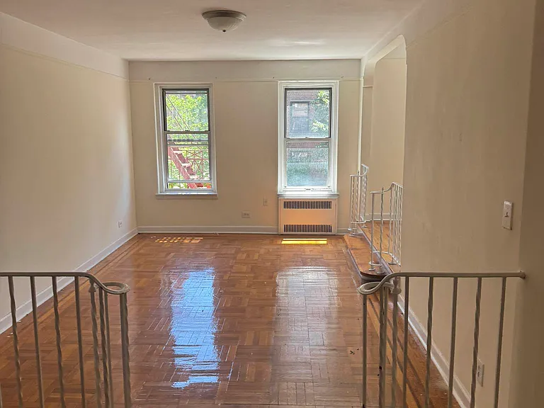 114-20 Queens Blvd #4 — Photo 1