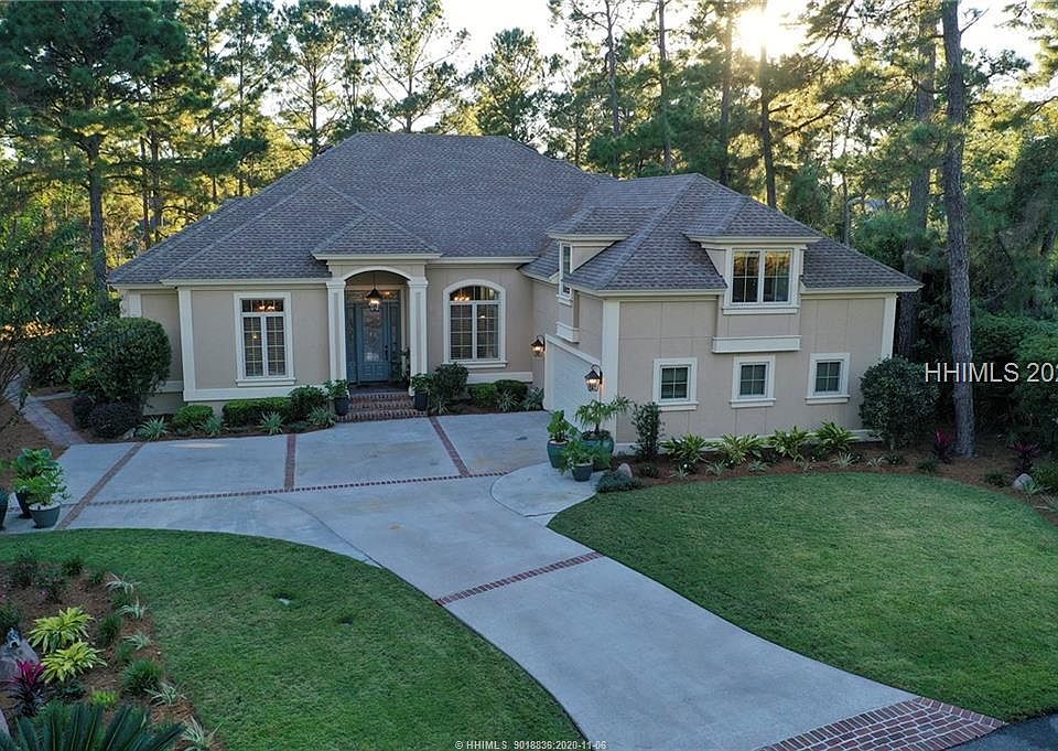 1st image of 15 Ellis Ct