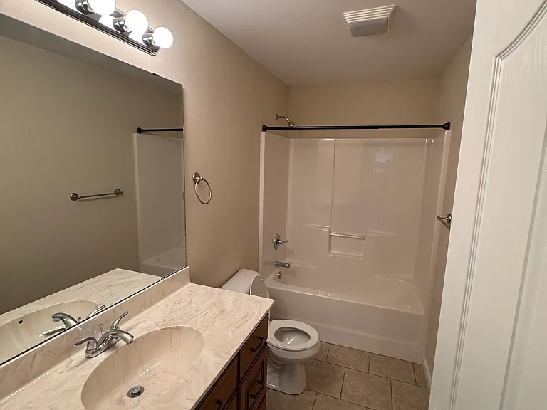 2640 Watson Dr — Photo 8