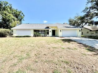 2804 Wedgewood Dr, Plant City, FL 33566
