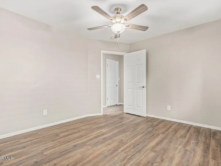 6920 W Morrow Dr — Photo 28