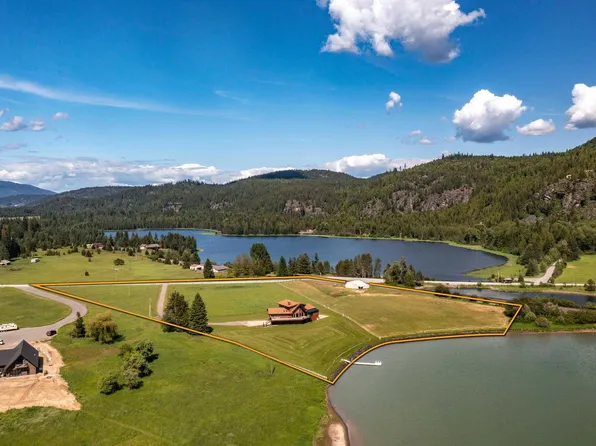 10153 Lakeshore Dr, Sagle, ID 83860