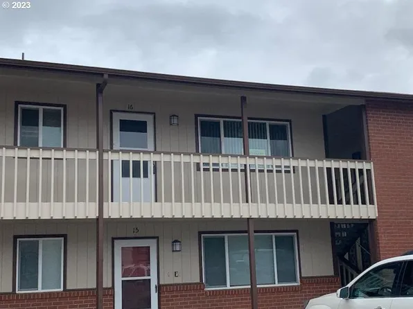 1420 48th St #16, Seaview, WA 98644