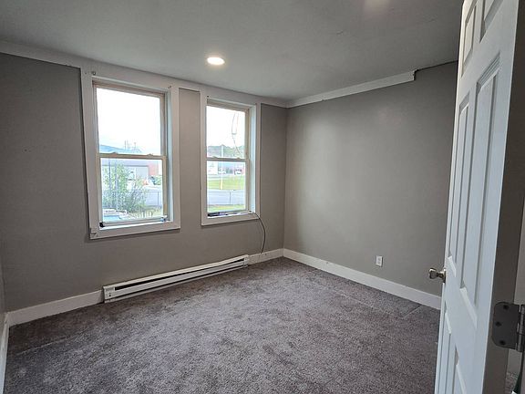 2nd image of 325 Frederick St #1