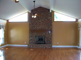 331 Tanning Ridge Dr, Dunn, NC 28334