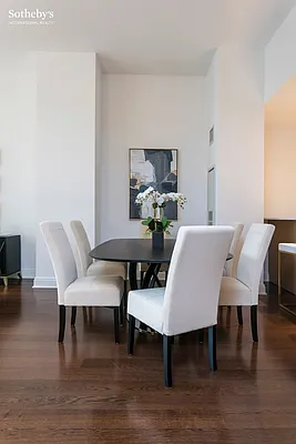 Sold by Sotheby's International Realty | media 3