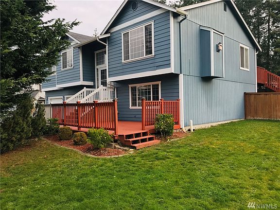 2nd image of 15721 25th Ave E