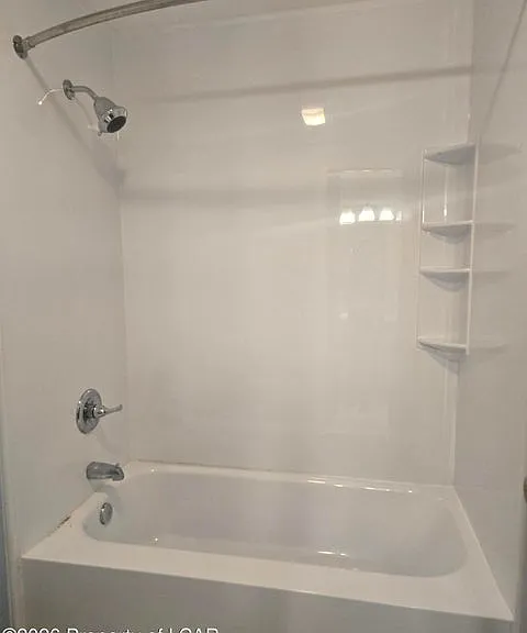 104 Haverford Dr — Photo 12