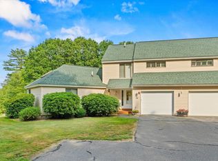 16 Ironwood Ln #16, Atkinson, NH 03811