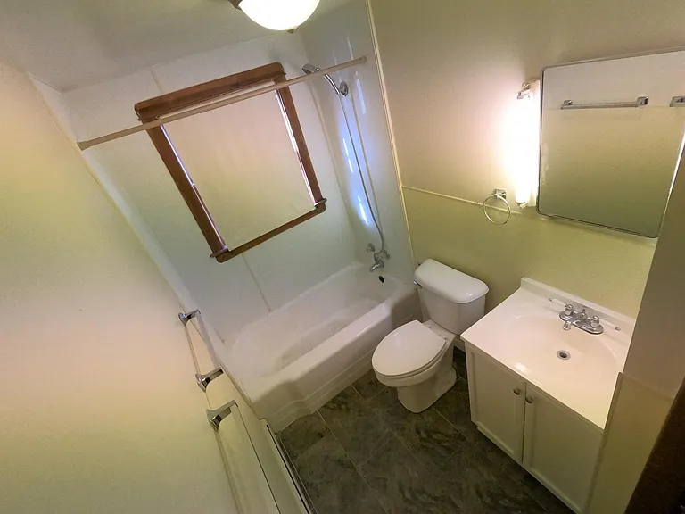 509 Beachgrove Dr #4 — Photo 6