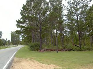 Holmesville Rd, Jayess, MS 39641
