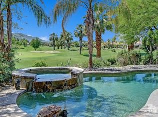 667 Arrowhead Dr, Palm Desert, CA 92211