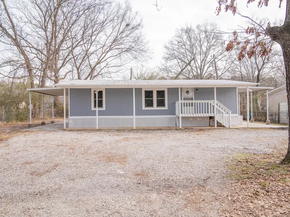 275 Everglades Blvd, Rossville, GA 30741