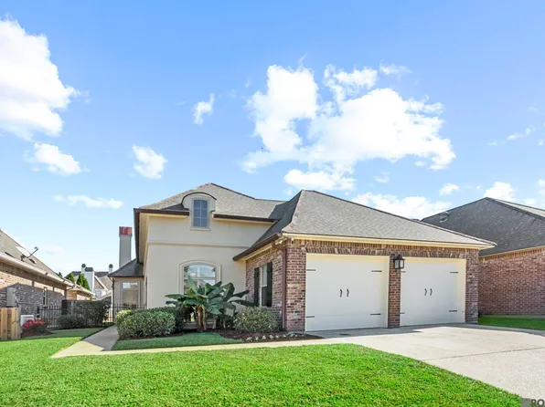 19445 Kelly Wood Ct, Baton Rouge, LA 70809