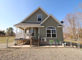 151 Merrill Rd, Stetson, ME 04488