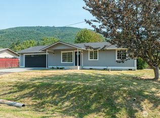 5205 Aerie Ln, Sedro Woolley, WA 98284