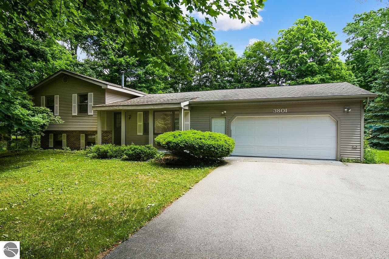 3801 Central Park Dr, Grawn, MI 49637 Zillow