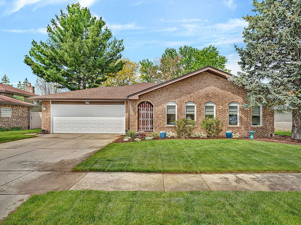 1st image of 15628 Calypso Ln