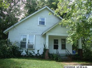 109 W 10th St, Trenton, TN 38382