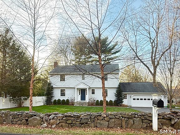 2nd image of 139 Highland Ave