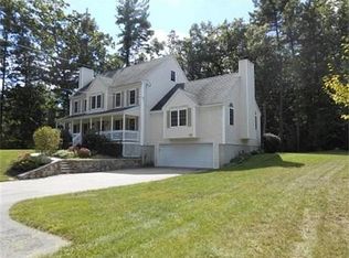 32 W Shore Rd, Merrimac, MA 01860
