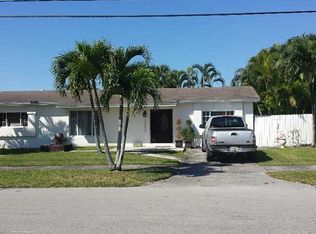 2400 SW 127th Ct, Miami, FL 33175