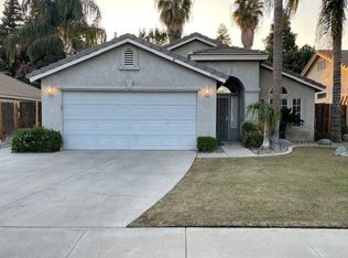 3025 Starside Dr, Bakersfield, CA 93312