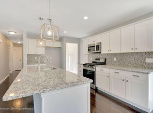 337 Seaman Ave, Beachwood, NJ 08722