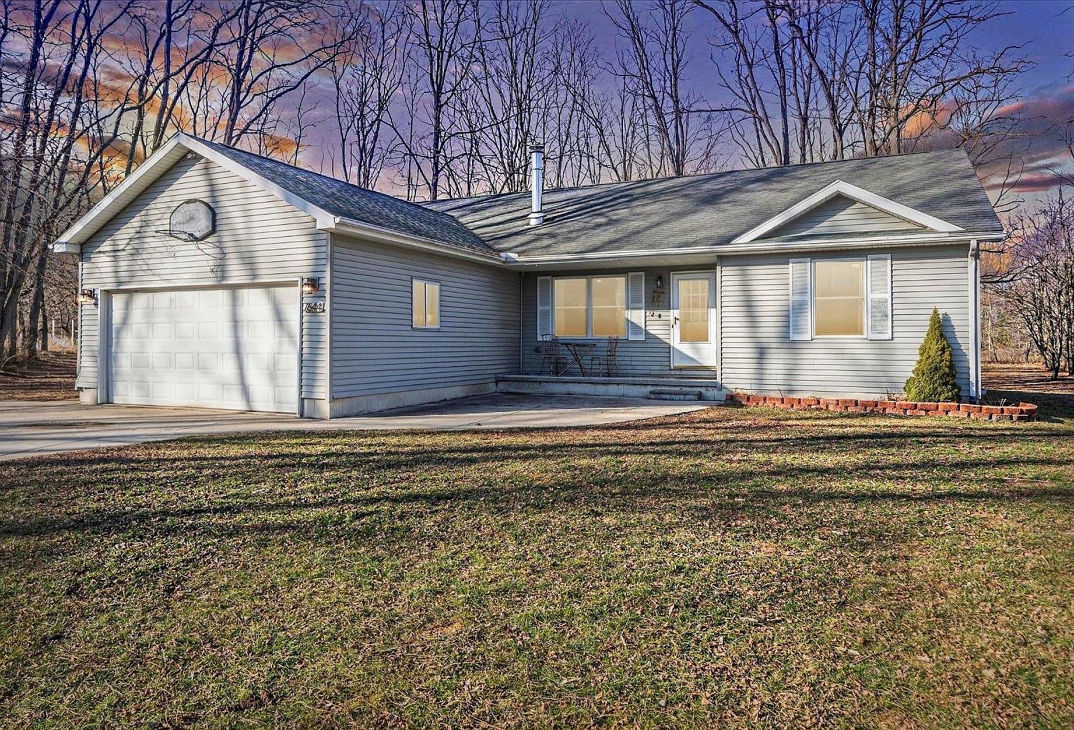 7644 Kitchen Rd, Wales, MI 48027 Zillow