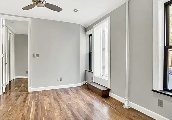 Rented by REAL New York | media 12