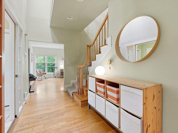 5th image of 3301 Riverview Rd