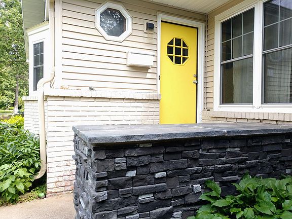 front door faces west