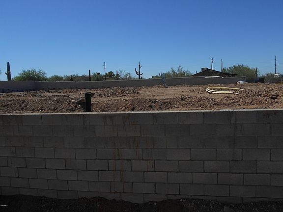 4th image of 29407 N 56th St