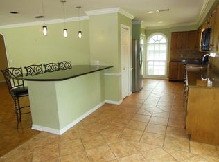 8120 Woodgrove Rd, Jacksonville, FL 32256