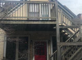 3745 N Greenview Ave #COACH, Chicago, IL 60613