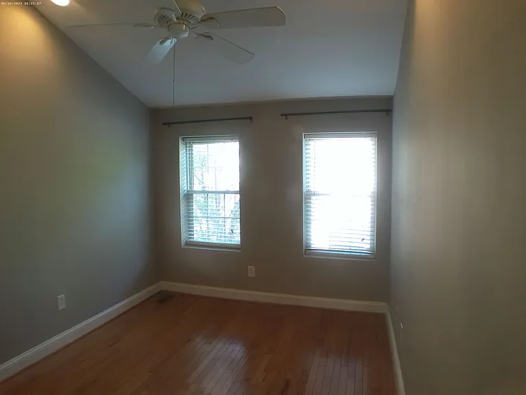 912 S Potomac St — Photo 12