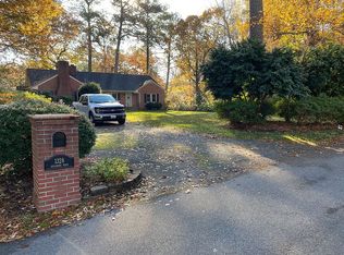 1328 Sycamore Rd, Virginia Beach, VA 23452