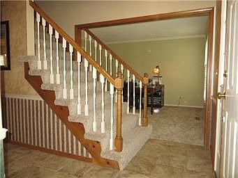 2nd image of 10317 Cody St