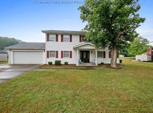 5148 Brookside Dr, Cross Lanes, WV 25313