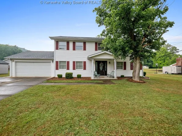 5148 Brookside Dr, Cross Lanes, WV 25313