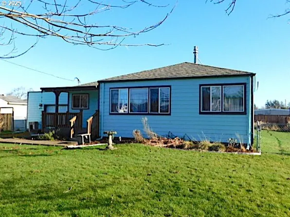 160 SW Alder Ave, Warrenton, OR 97146