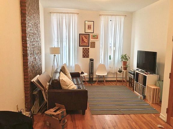 5th image of 1693 Lexington Ave APT 3C