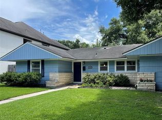 3229 Westridge St, Houston, TX 77025