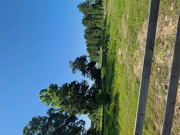 5th image of 1052 Road 5260