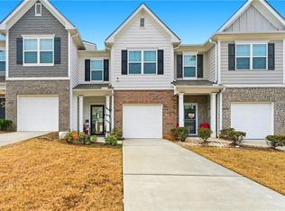 5723 Union Pointe Dr, Union City, GA 30291