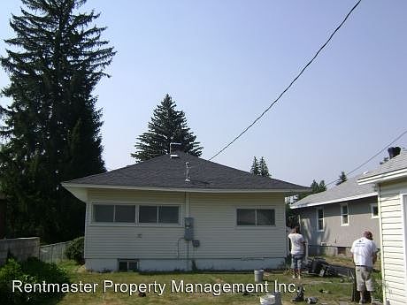 3rd image of 583 10th St