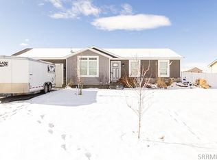 2141 N Gladys Dr, Idaho Falls, ID 83401