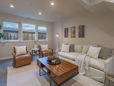576 James Ave, South Lake Tahoe, CA, 96150
